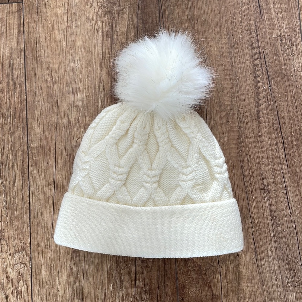 Pom Pom Beanie